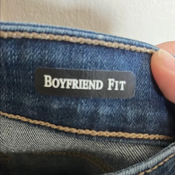 Women's Distressed Jeans - Blue - Picture 5 of 5